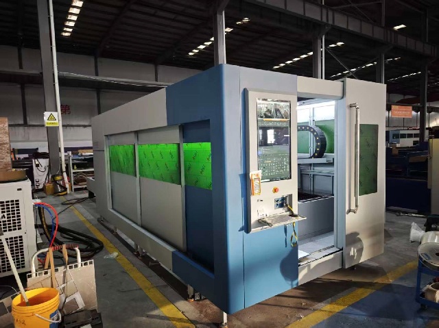 laser-kumitate-08 - 有限会社 岡田鈑金工業